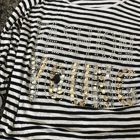 “Fashion Young” Top with jewels *LAST CHANCE* - Picture 2 of 5